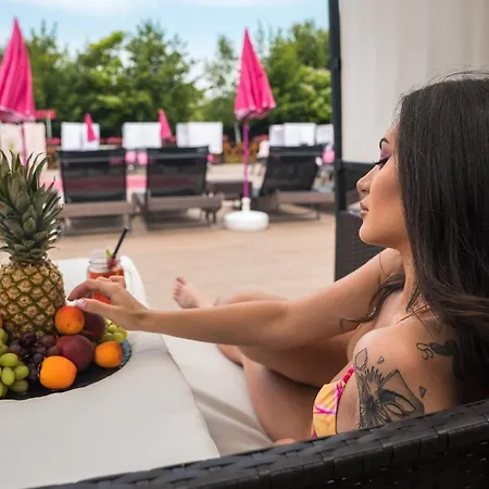 Üdülőközpont The Wind Mills Hydropark Gorna Malina