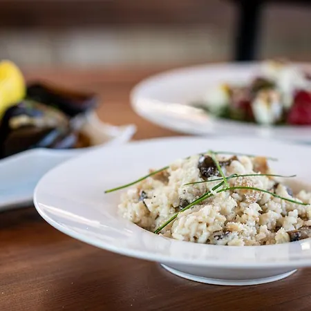 The Wind Mills Hydropark Resort Gorna Malina