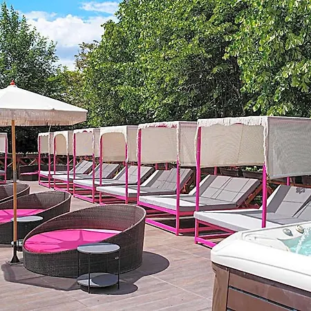 The Wind Mills Hydropark Resort 4*